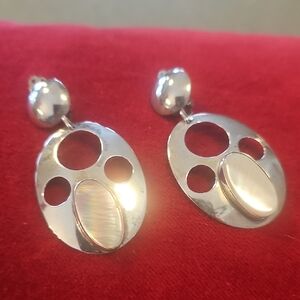 AMERICAN INDIAN Clip Earings Sterling W Mother Of Pearl